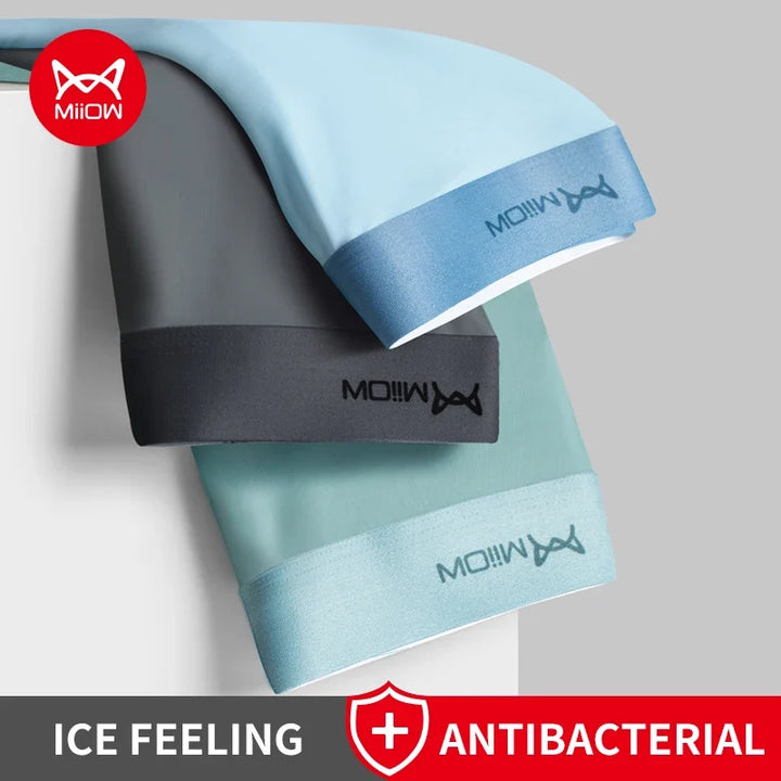 Antibakterielle Herren Boxer Shorts, 3er Pack, sorgt für Hygiene & langanhaltende Frische im Alltag.