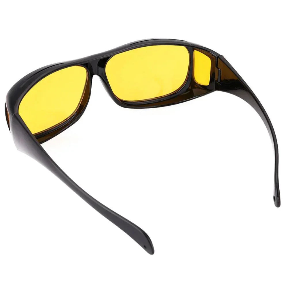 Moderne Unisex Fahrbrille mit Polarisationsfilter für optimalen Augenkomfort bei Nachtfahrten.