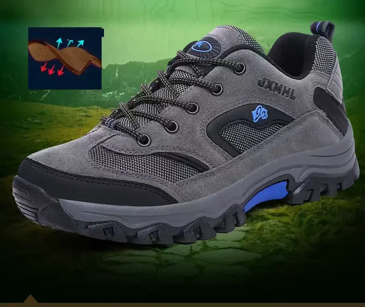 Nahaufnahme des Materials: Atmungsaktive und robuste Oberfläche der Damen Wanderstiefel.