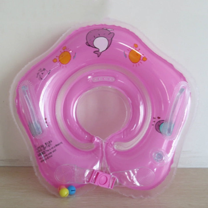 Ermöglicht Babys freie Bewegung beim Baden. Der Nackenschwimmring bietet maximale Sicherheit & Badespaß.