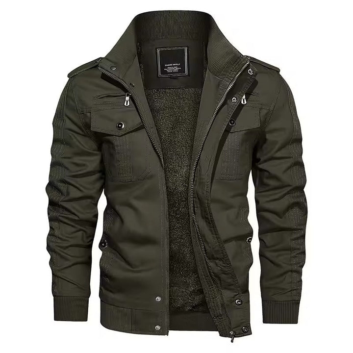Herren-Winterjacke für kalte Tage: warm, stilvoll & praktisch mit vielen Taschen. Ideal für Outdoor & Freizeit.