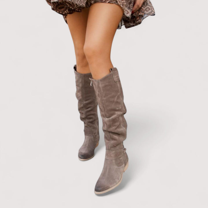 Gefütterte Damenschuhe, ideal als Winterstiefel. Hält Füße warm & trocken.