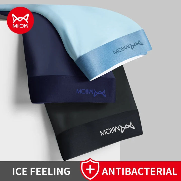 Komfortable Herren Boxer Shorts als 3er Pack, atmungsaktiv & weich, die perfekte Unterwäsche für Männer.