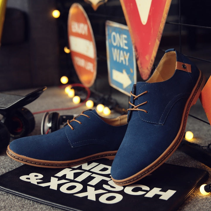 Zeitlose Herren Oxford Schnürschuhe in Glattleder, perfekt für einen seriösen und modischen Look.
