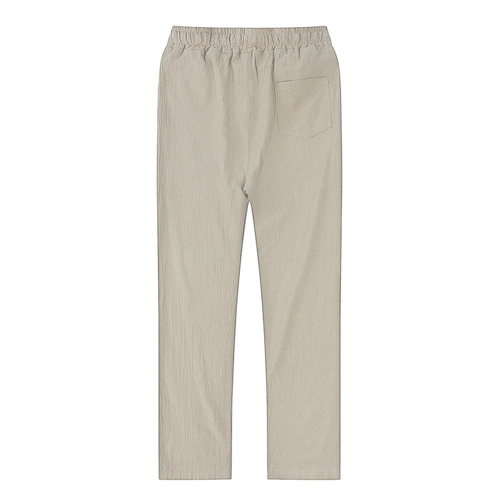 Locker sitzende Herren Leinenhose, Naturfarbe, leichte Sommerhose, perfekt für entspannte Tage am Strand.