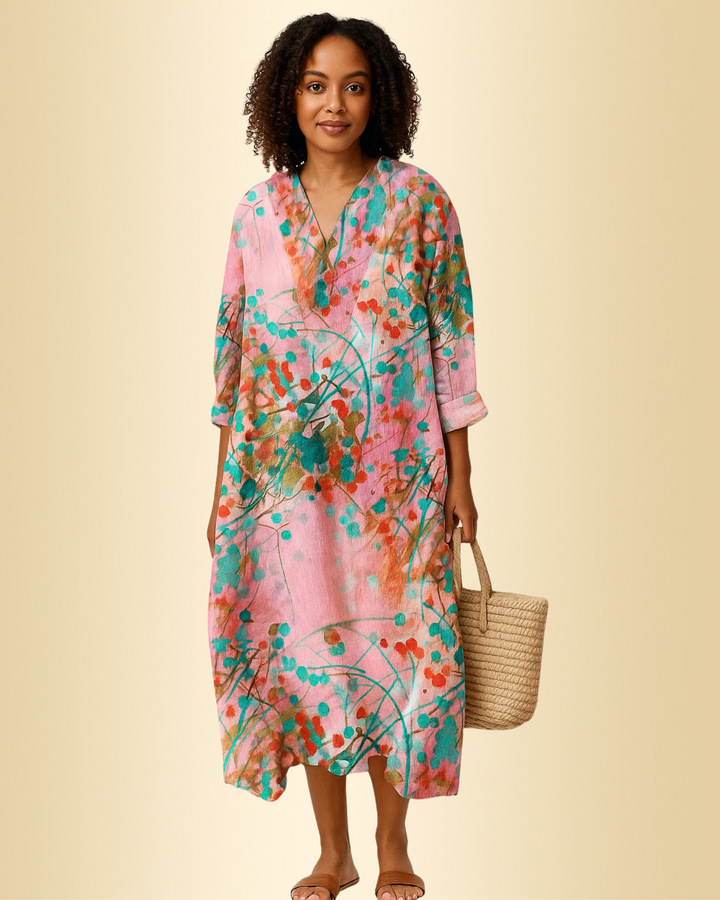 Fließendes, bequemes Damen Sommerkleid in Pink mit vielseitigem Muster, perfekt für Freizeit & warme Tage.