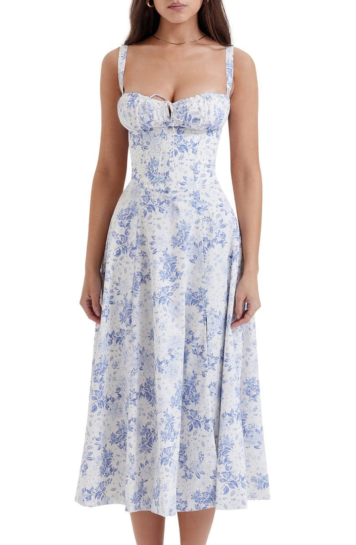Feminines Urlaubskleid Isabella, mit Taillenbetonung und elegantem Bustier.