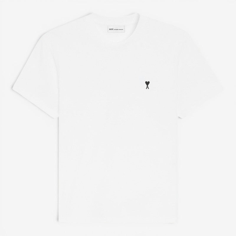 Basic Herren T-Shirt in regulärer Passform mit Rundhals. Kurzarm, ideal als Freizeit- & Sommerkleidung.