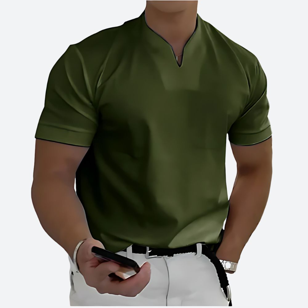 Herren Polohemd in klassischem Stil, Kurzarm. Ideal für Freizeit und Business Casual. Eleganter Basic für Männer.