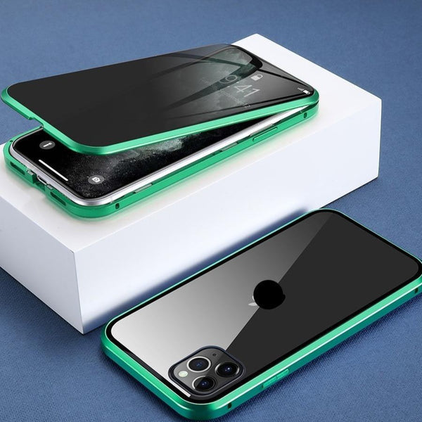 Ergonomische PrivaGuard Handyhülle in der Hand, griffig & leicht. Perfekte Passform und sicherer Halt für Ihr iPhone.