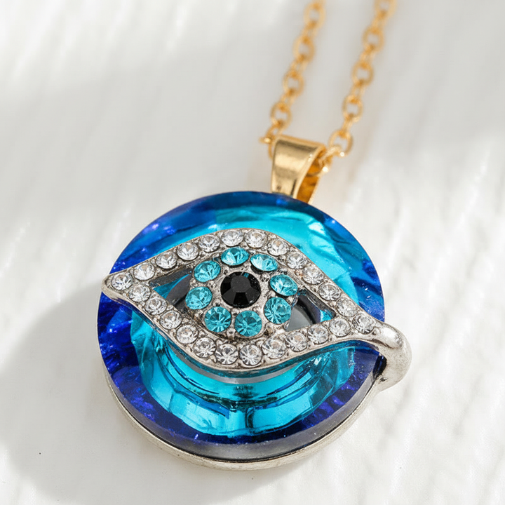 Elegante Damen Halskette in Gold-Optik mit Böser Blick Amulett, verstellbar, Geschenkidee.