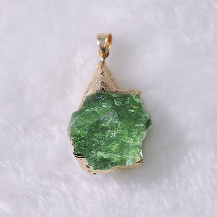 Handgefertigte Moldavit Halskette für Frauen, einzigartiger Naturstein-Schmuck.