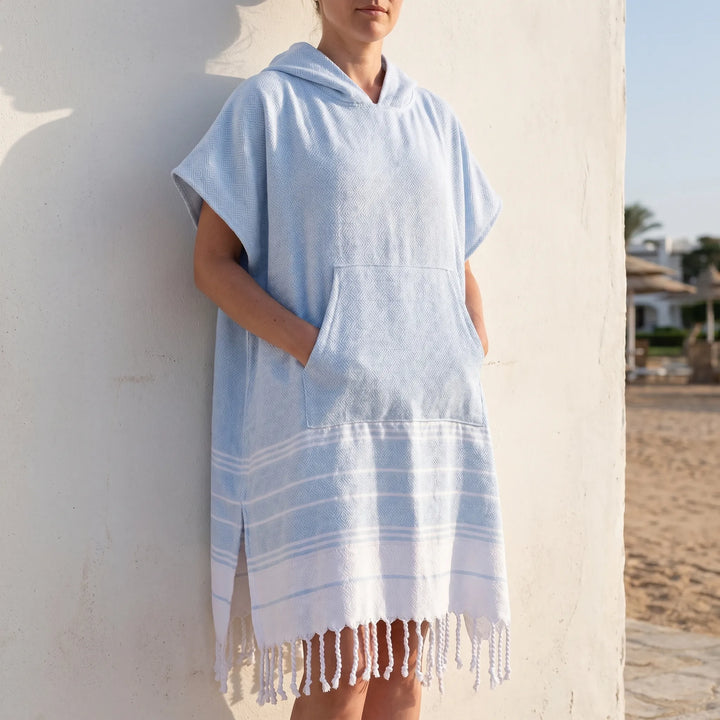 Unisex Strand Handtuch-Poncho mit Kapuze für Erwachsene; ideal zum Umziehen am Strand oder Pool.