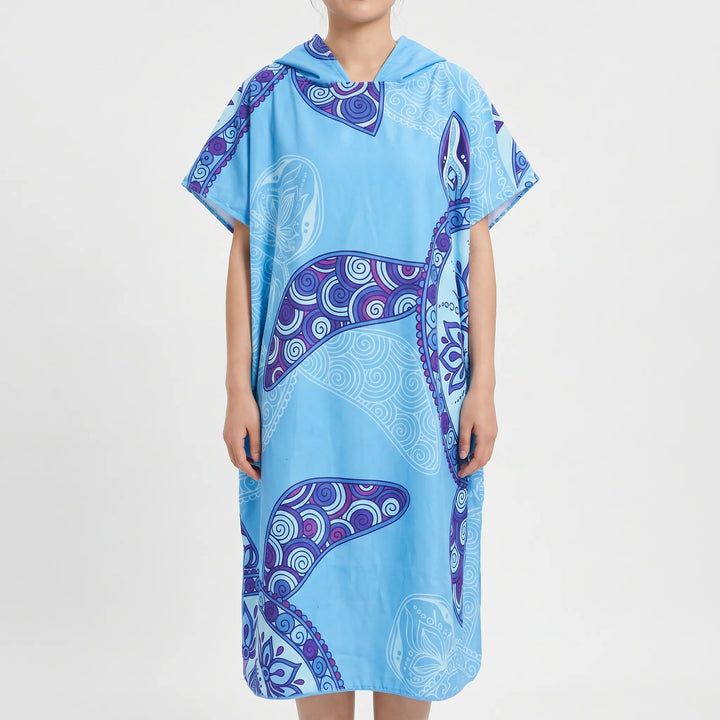Bequemer Unisex Badeponcho mit Kapuze für Strand, Pool und Reisen. Ideal für Damen und Herren.