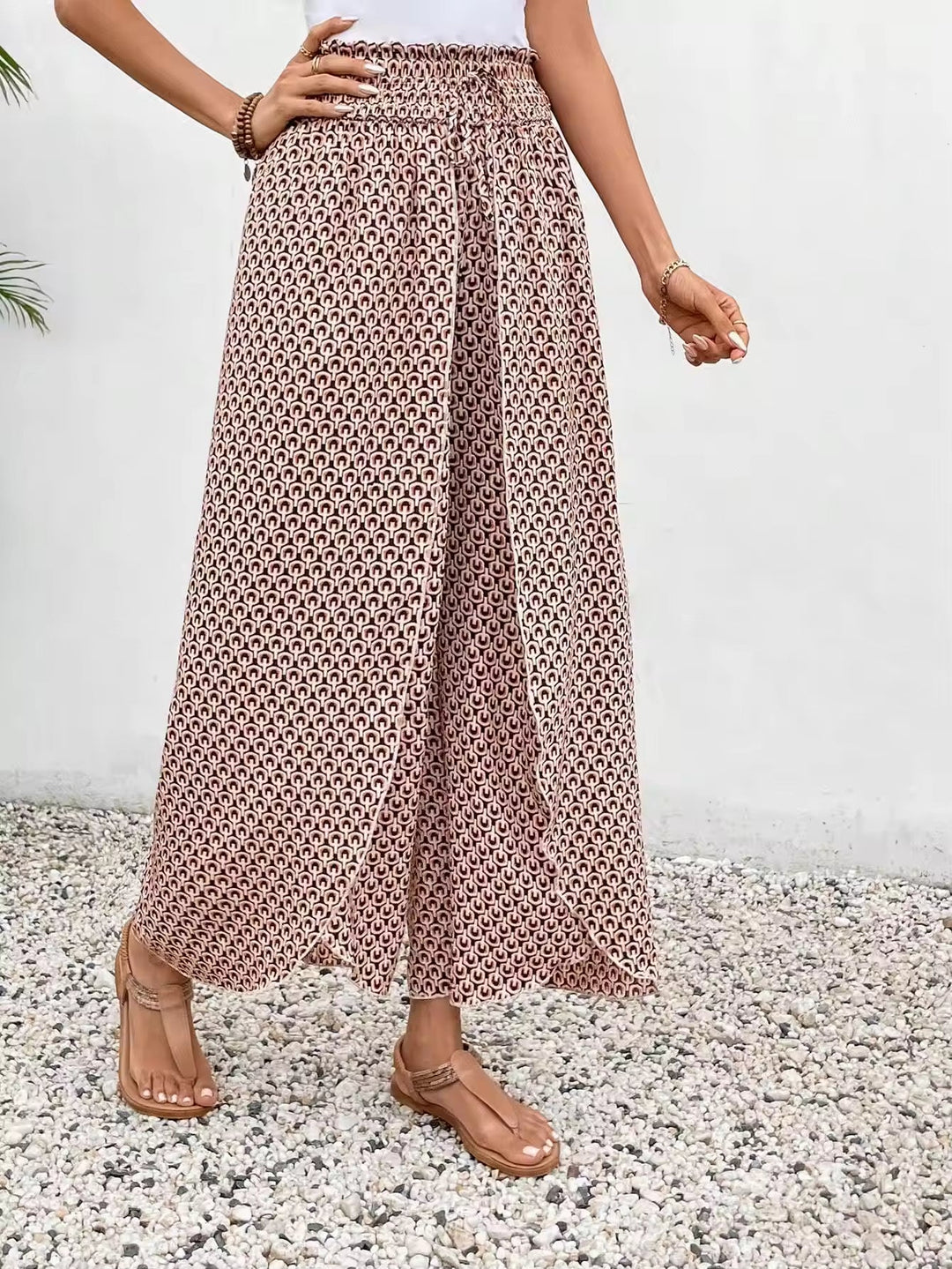 Komfortable Damen Freizeithose mit modischem Muster. Bequeme Elastikhose für jede Frau.