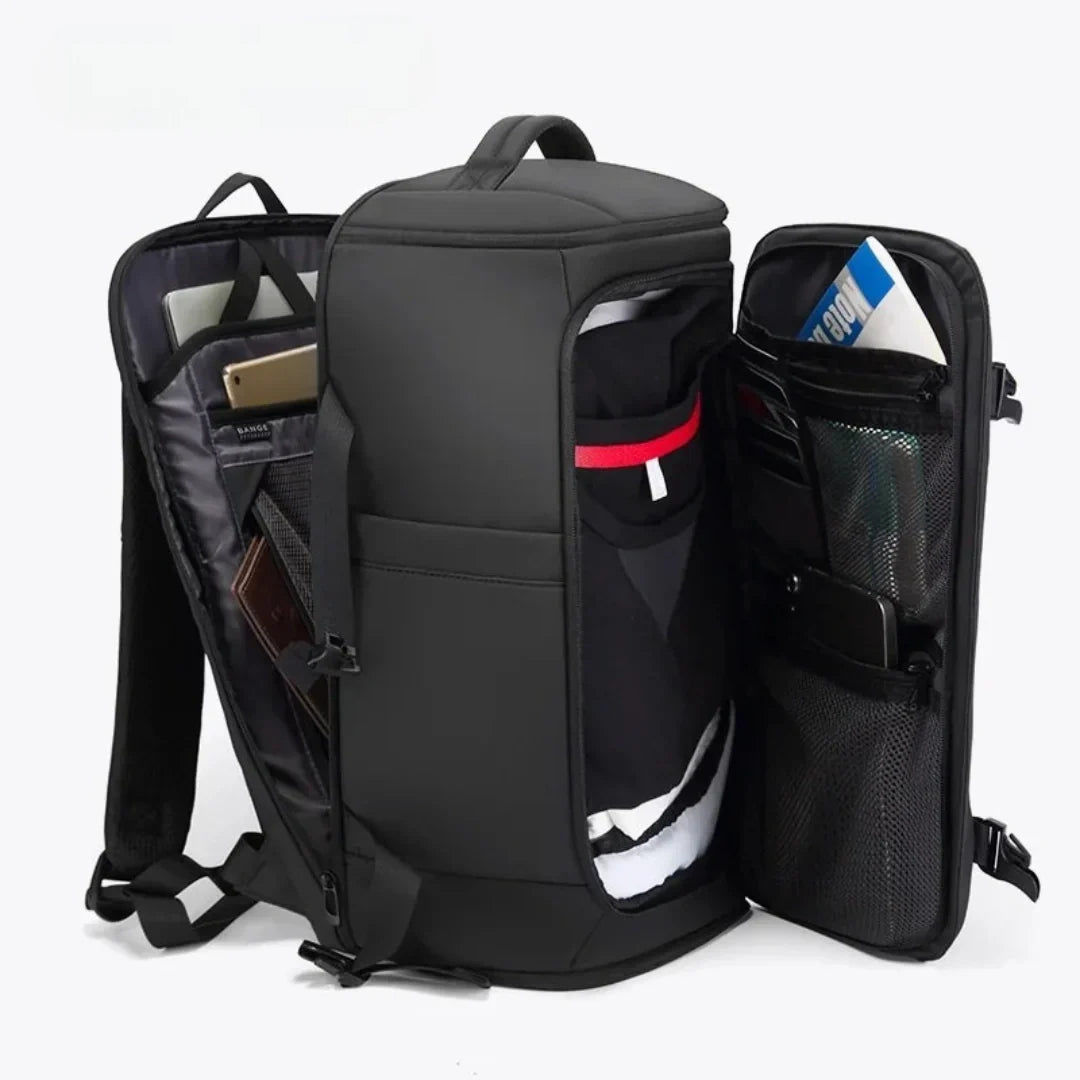 Handgepäck Rucksack schwarz mit Laptopfach, ideal für Business-Reisen und kurze Trips, robustes Gepäck.
