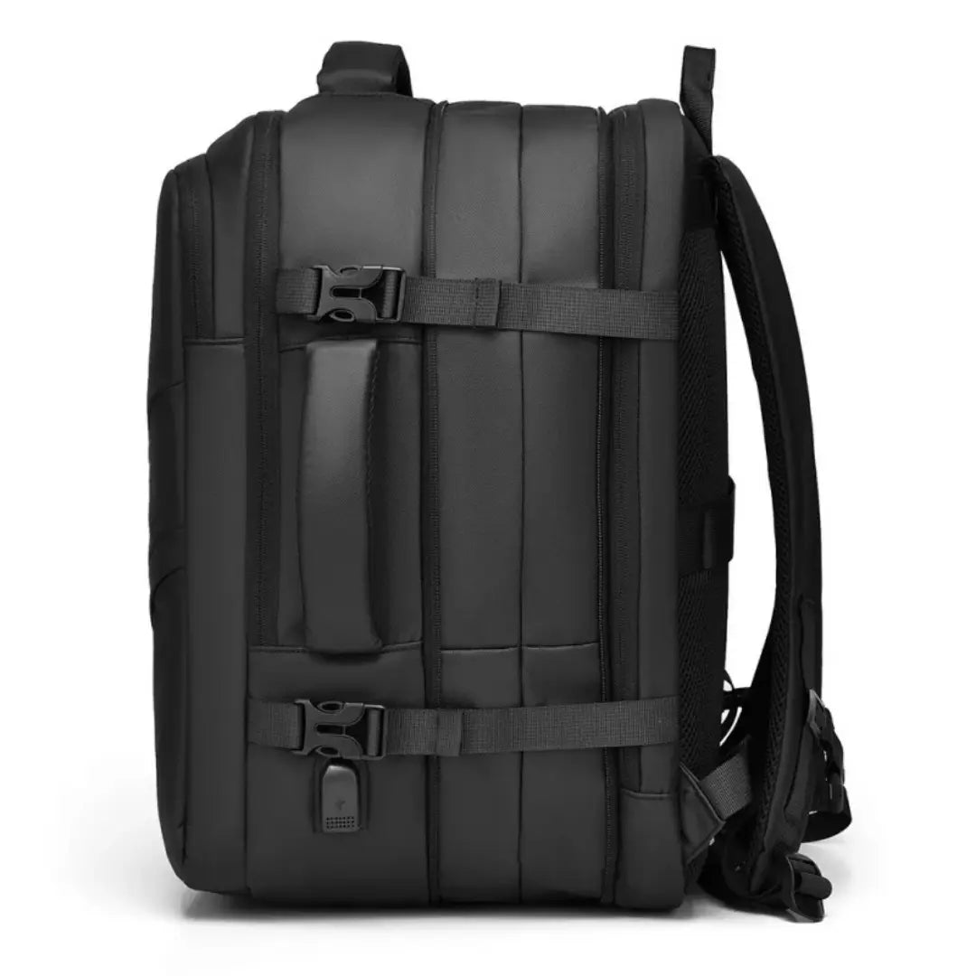 UrbanDay Reise-Rucksack, unisex, von hinten. Wasserdichtes Material, antidiebstahl für sicheres Pendeln.