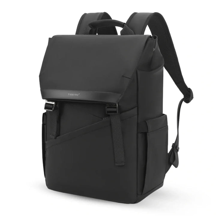 Eleganter T-Nu Avant Bürorucksack in Schwarz, ideal für Pendler mit Laptop, minimalistisch & vegan.