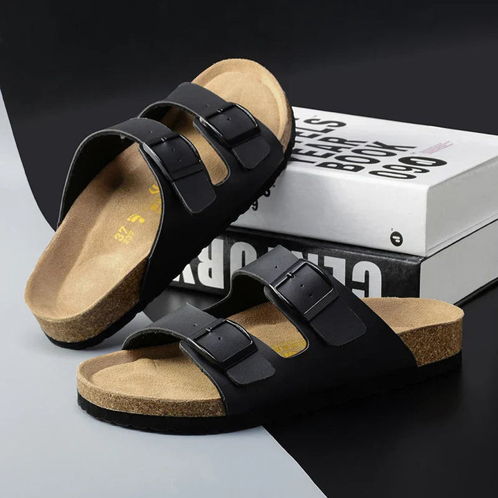 Rutschfeste Herren Outdoor-Sandalen Solaro, sichere Sommerschuhe für aktive Männer & lange Spaziergänge.