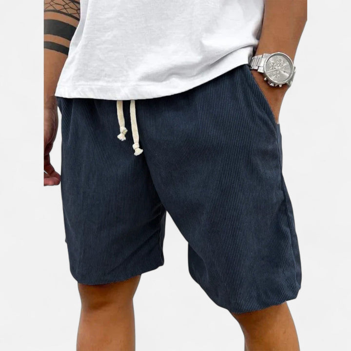 Moderne Herren Sommer Shorts, vielseitig kombinierbar; elegante Kurze Hosen für jede Sommergarderobe.