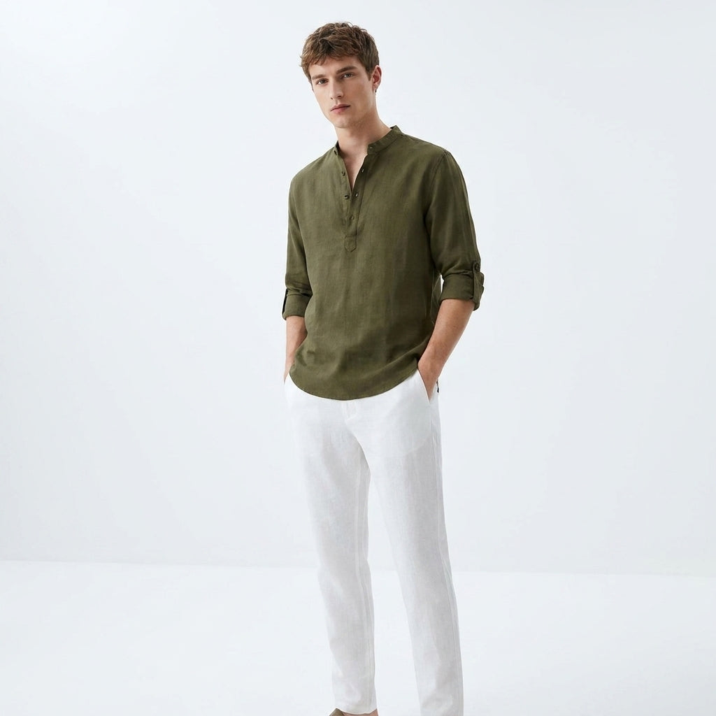 Modernes Herren Stehkragenhemd, Langarm, ideal für Business Casual und elegante Freizeitmode. Klassischer Komfort.