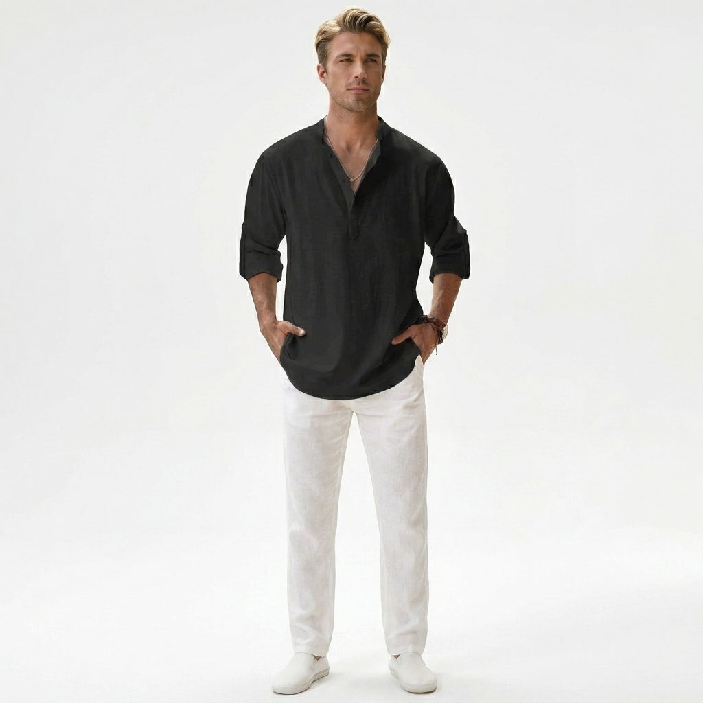 Mann trägt elegantes Langarm Stehkragenhemd, ideal für Business Casual oder stilvolle Freizeit. Moderne Herrenmode.