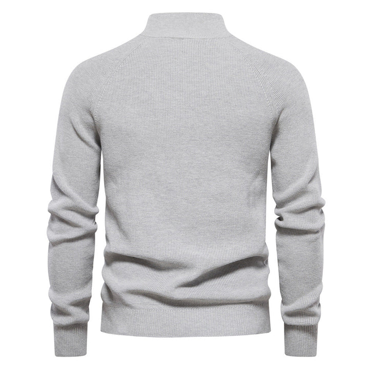 Warmer Herrenpullover Mateo, Halbreißverschluss. Ideale Herbst- & Wintermode mit Stehkragen für Männer.