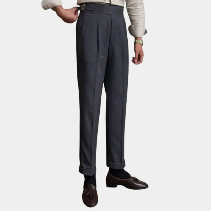 Dunkelgraue Herren Vintage Hose im klassischen Stil für Business & Freizeit. Elegante Männerhose.