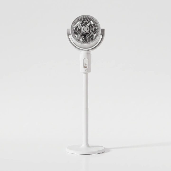 Standventilator mit Fernbedienung für bequeme Steuerung. Höhenverstellbar, bietet starke Kühlung für heiße Sommertage.
