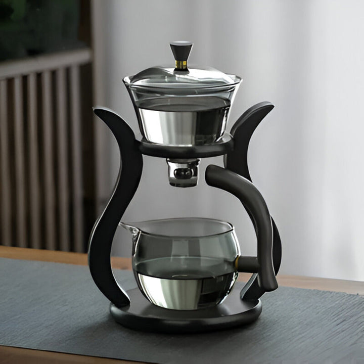 Komplettes Teekannen Set mit Infuser und Sieb, ideal für losen Tee. Ergonomisch, elegant und tropffrei.
