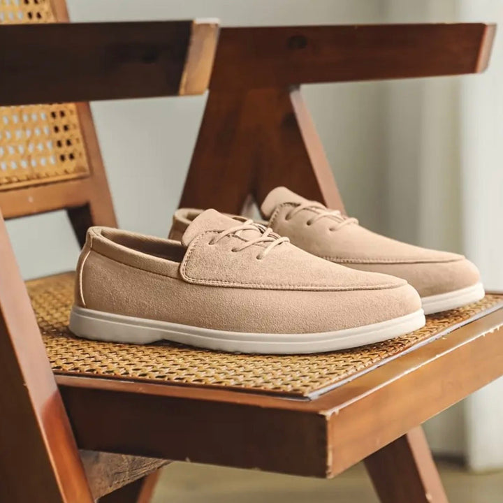 Robuste Herren Loafer mit rutschfester Sohle, atmungsaktivem Design und komfortabler, gepolsterter Innensohle.