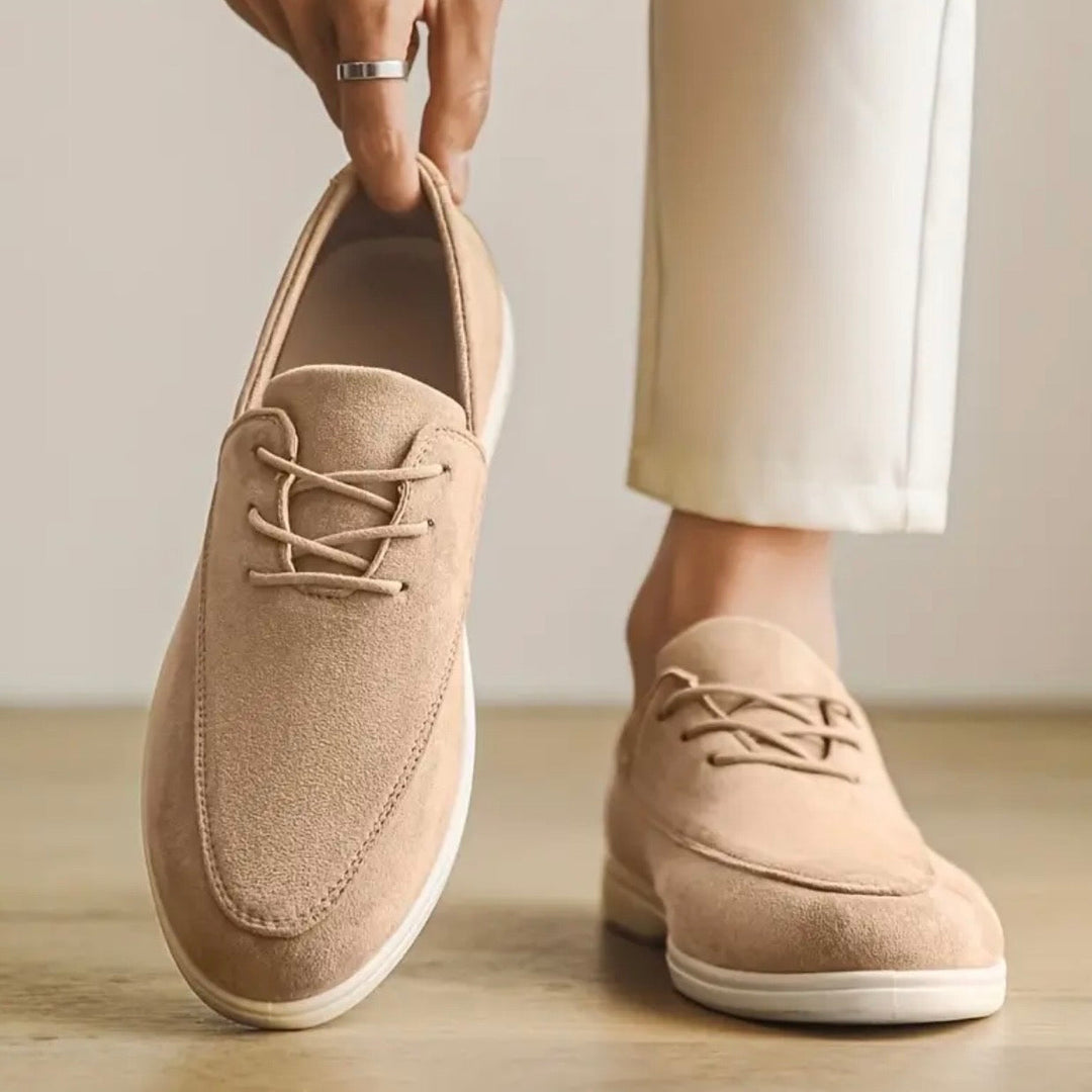 Klassische Herrenschuhe Loafer, atmungsaktiv und gepolstert, bieten stilvollen Komfort für jeden Tag.