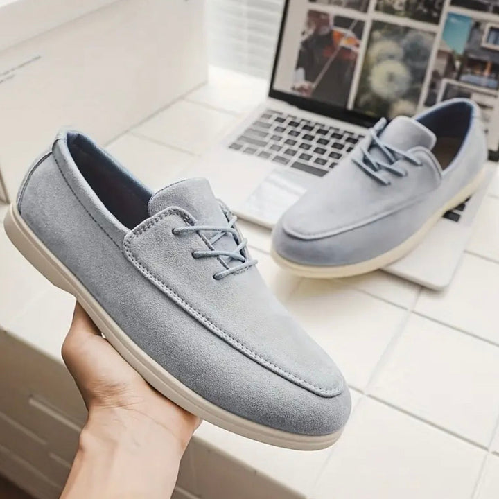 Männerschuhe Loafer mit robuster, rutschfester Gummisohle und komfortabler, gepolsterter Innensohle.