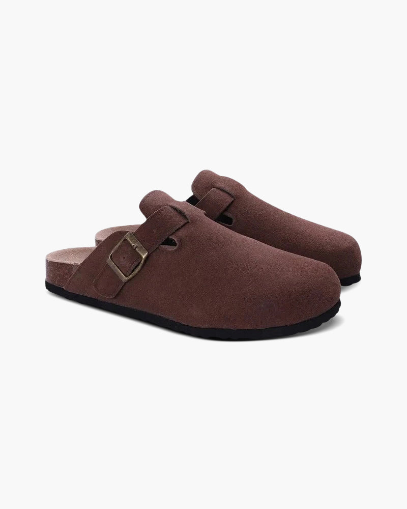 Langlebige Herren Komfortschuhe: Slip-On-Clogs bieten sicheren Halt und sind vielseitig nutzbar.