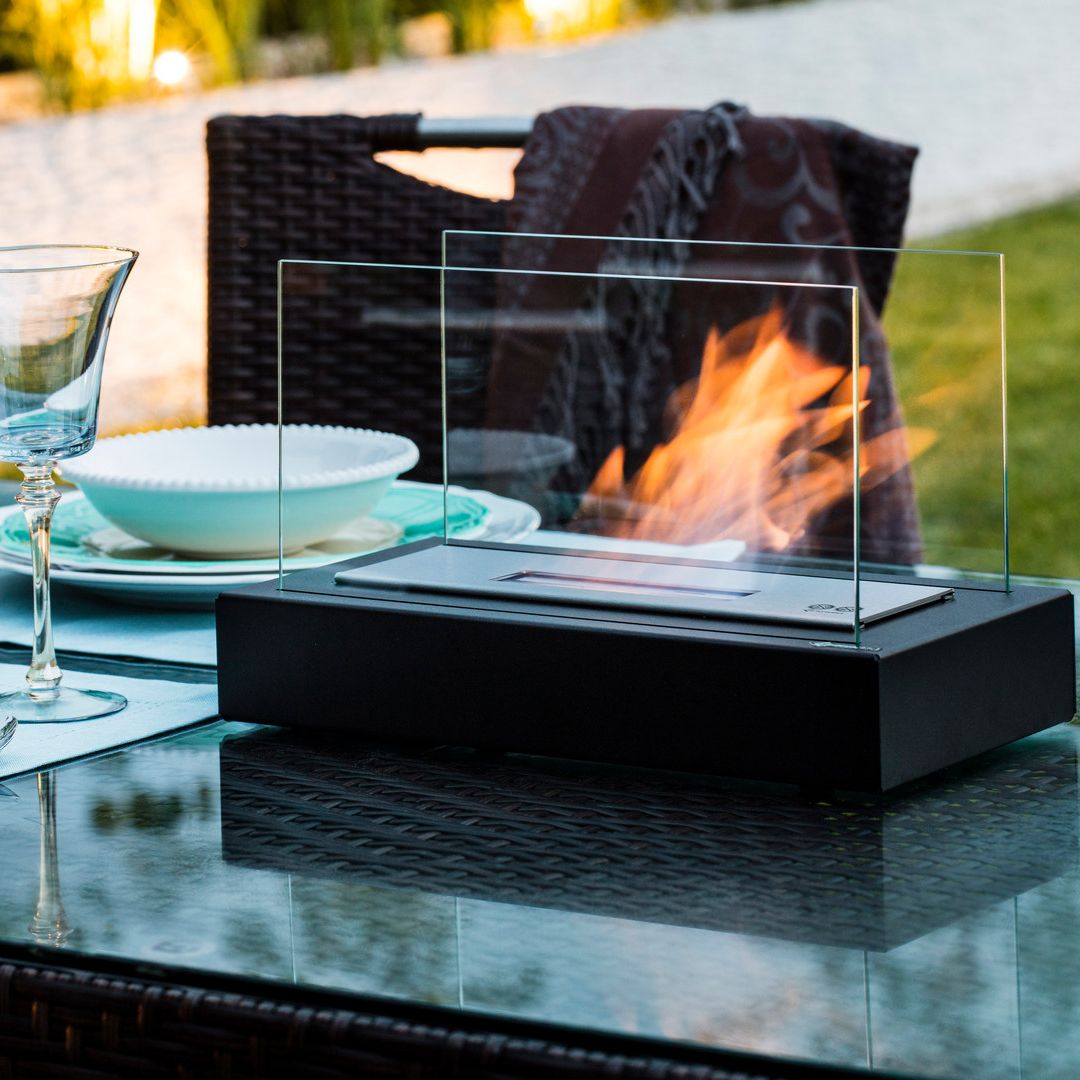 Modernes rauchfreies Tischkamin-Design von Luxfire, Bioethanol-Flamme für sicheres Innen- & Außendekor.