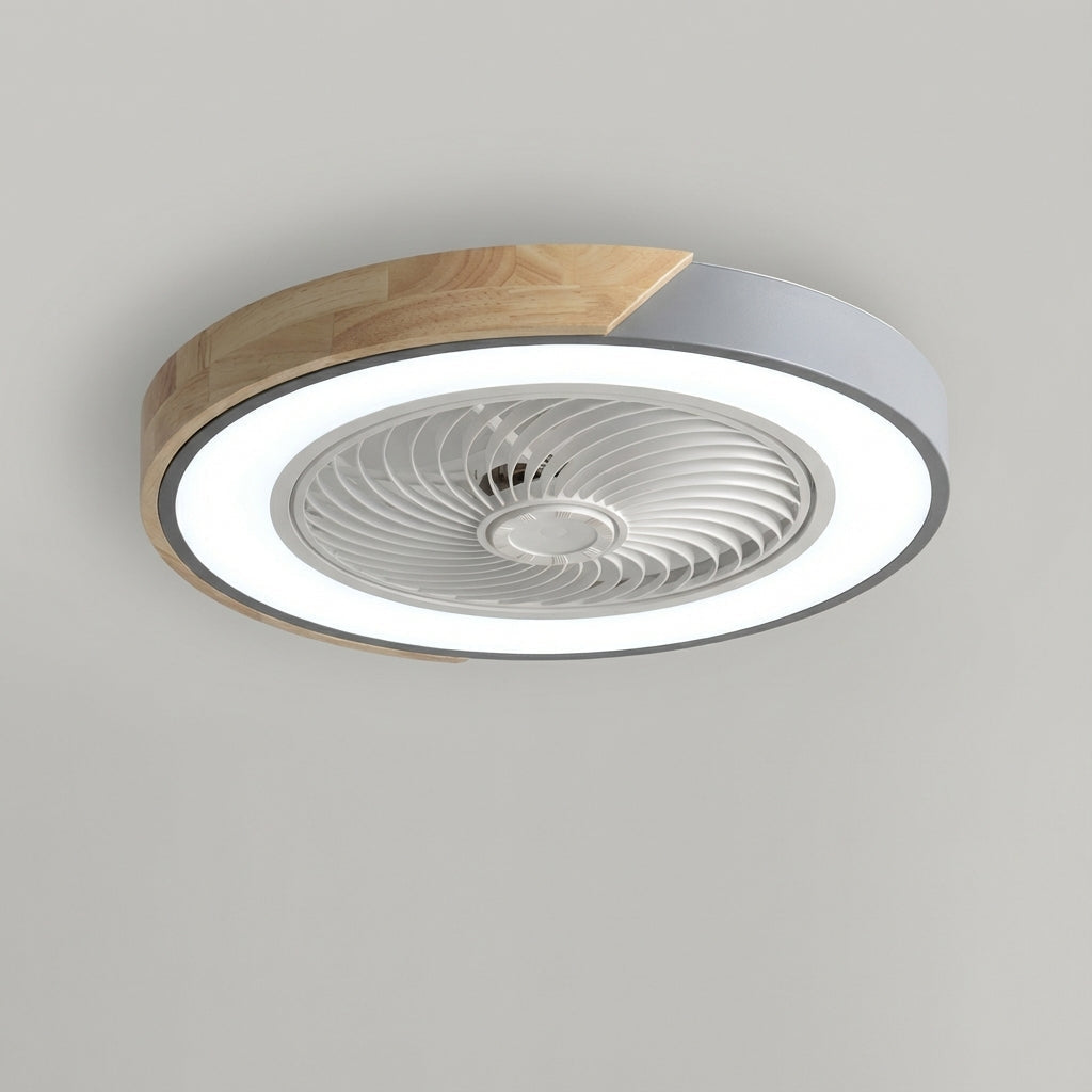 Stilvoller LED Deckenlüfter für das Wohnzimmer mit integrierter, dimmbarer Beleuchtung per Fernbedienung.