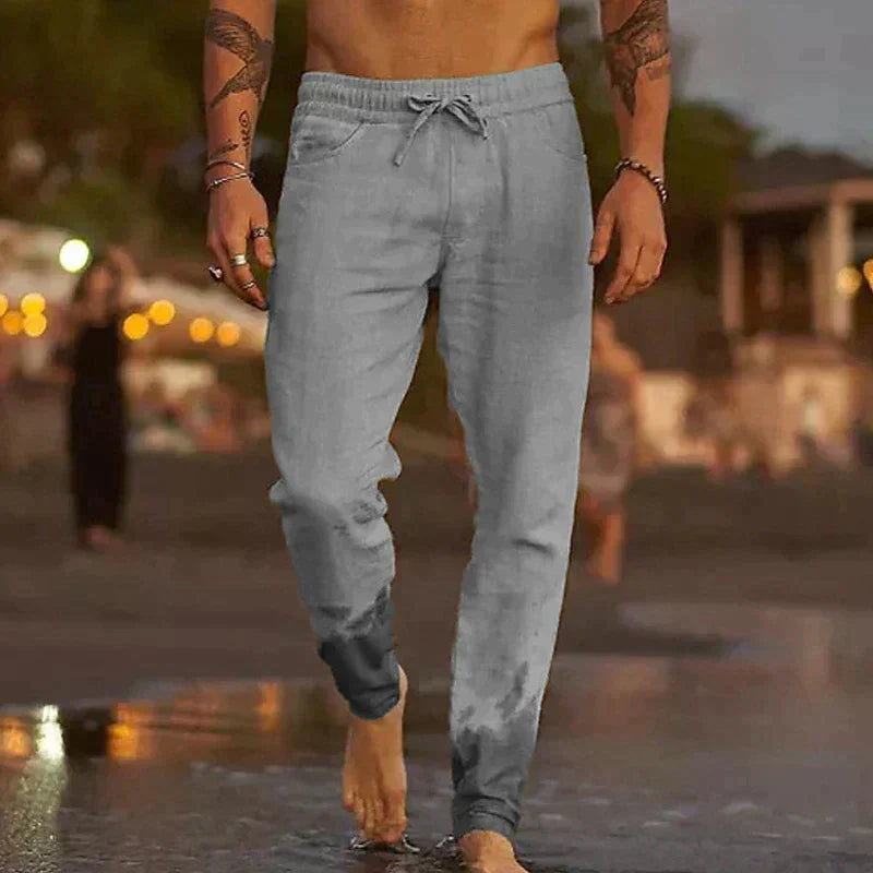 Bequeme Herren Jogger Hose mit elastischem Bund und Kordelzug, perfekt für den Strand und entspannte Tage.