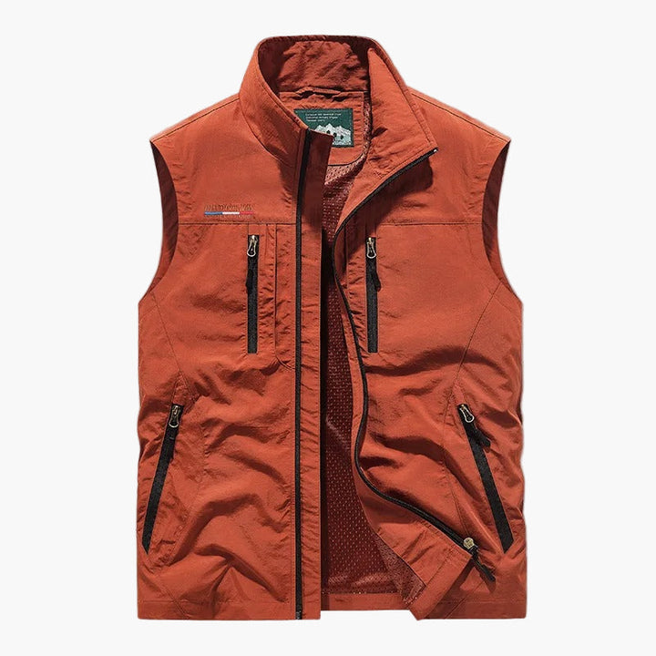 Marineblaue Herren Outdoor-Weste mit Reißverschlusstaschen, funktionell und winddicht für Freizeit & Reise.