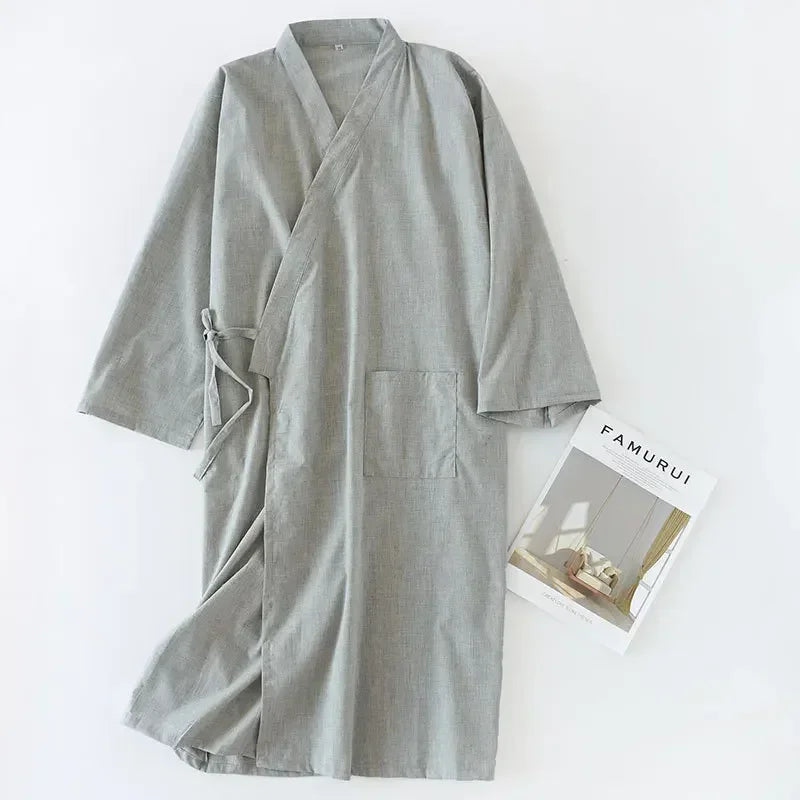 Herren Bademantel Blake im Kimono-Stil, weich, leicht, japanisch für Entspannung.