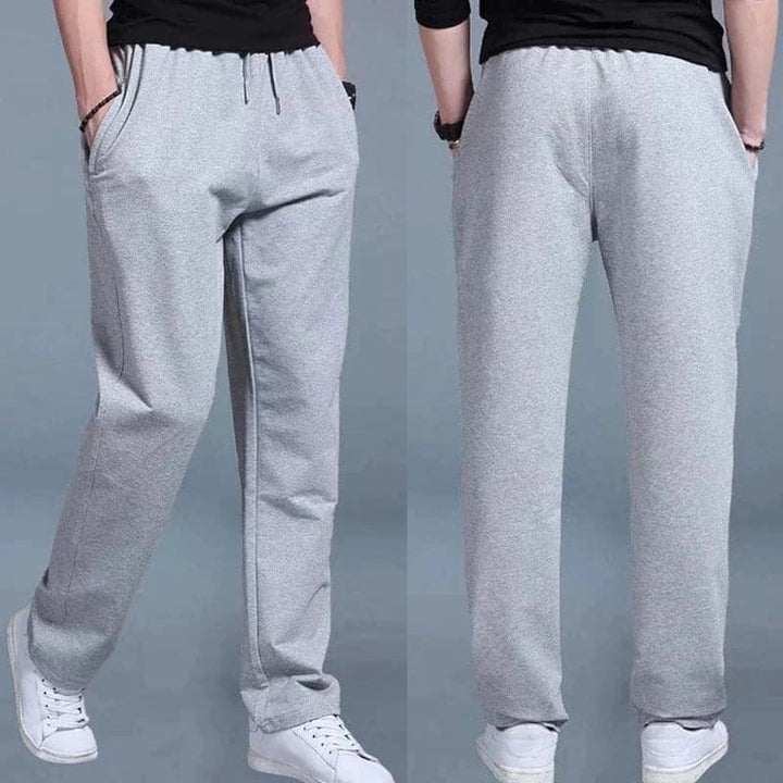Komfortable Herrenhose im entspannten Schnitt, eine vielseitige Freizeithose für jeden Tag.