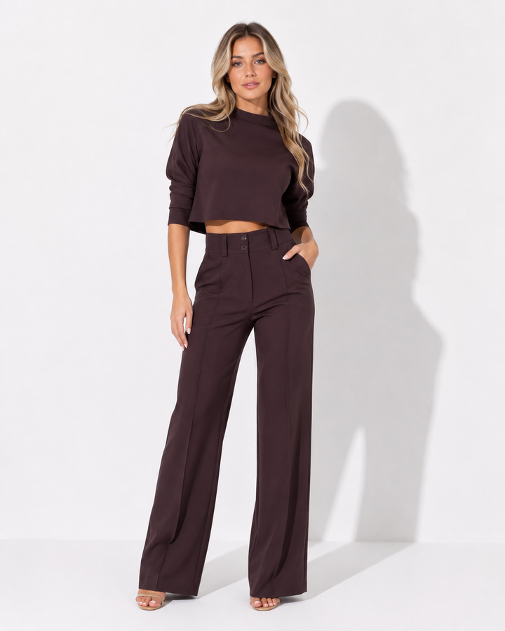 Modernes, elegantes Damen-Set für Herbstmode, zweiteiliges Freizeit-Outfit, Slim Fit. Ideal für Büro & Alltag.