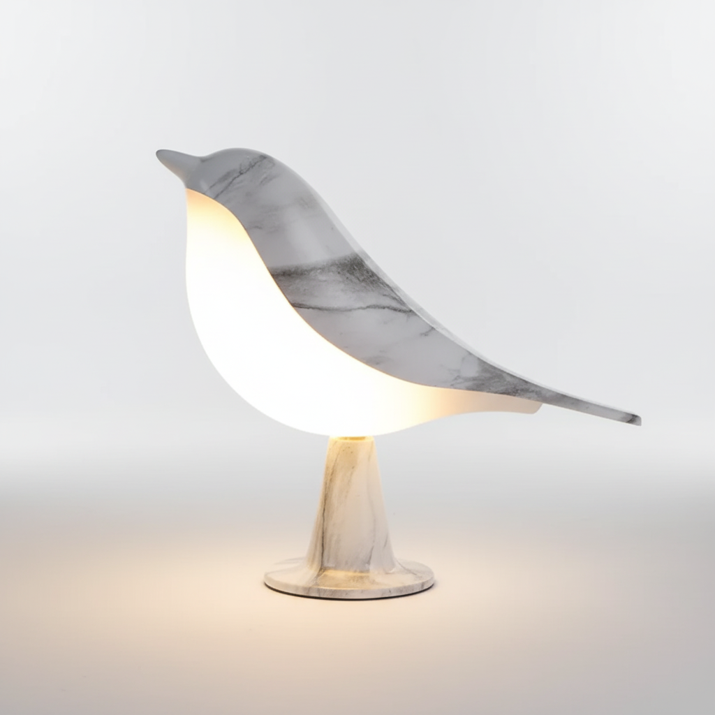 Moderne LED Tischlampe FeatherLuxe im Vogellicht-Design, kabelloses Stimmungslicht für stilvolle Dekoration und Ambiente.