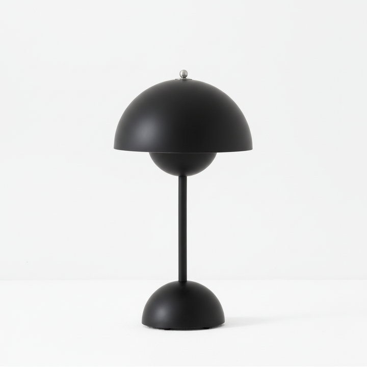 Dimmbare kabellose LED Tischlampe Moonlyte. Stufenlose Helligkeit für Ihr perfektes Ambiente.