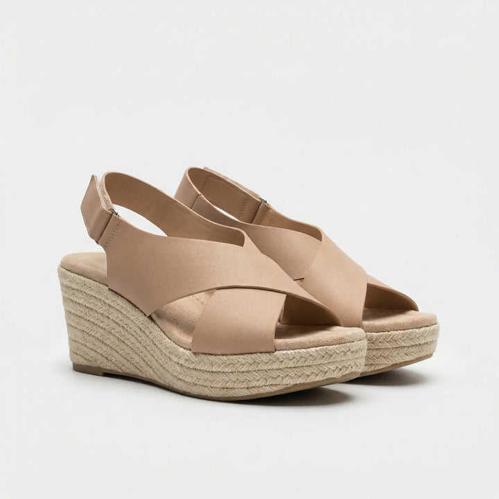 Modische Damen Keilabsatz Sandale mit Riemen, ideal für eleganten Sommer-Look, Urlaub & Freizeit.