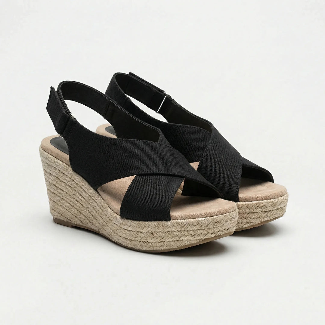 Komfortable Damen Keilabsatz Sandale mit weichen Riemen, ideal für lange Sommertage & Urlaub.