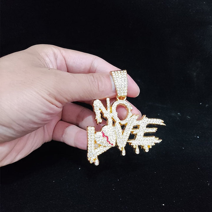 Urbaner Hip-Hop Schmuck: Unisex Kette mit großem Strass-Anhänger, perfekt für Streetwear.