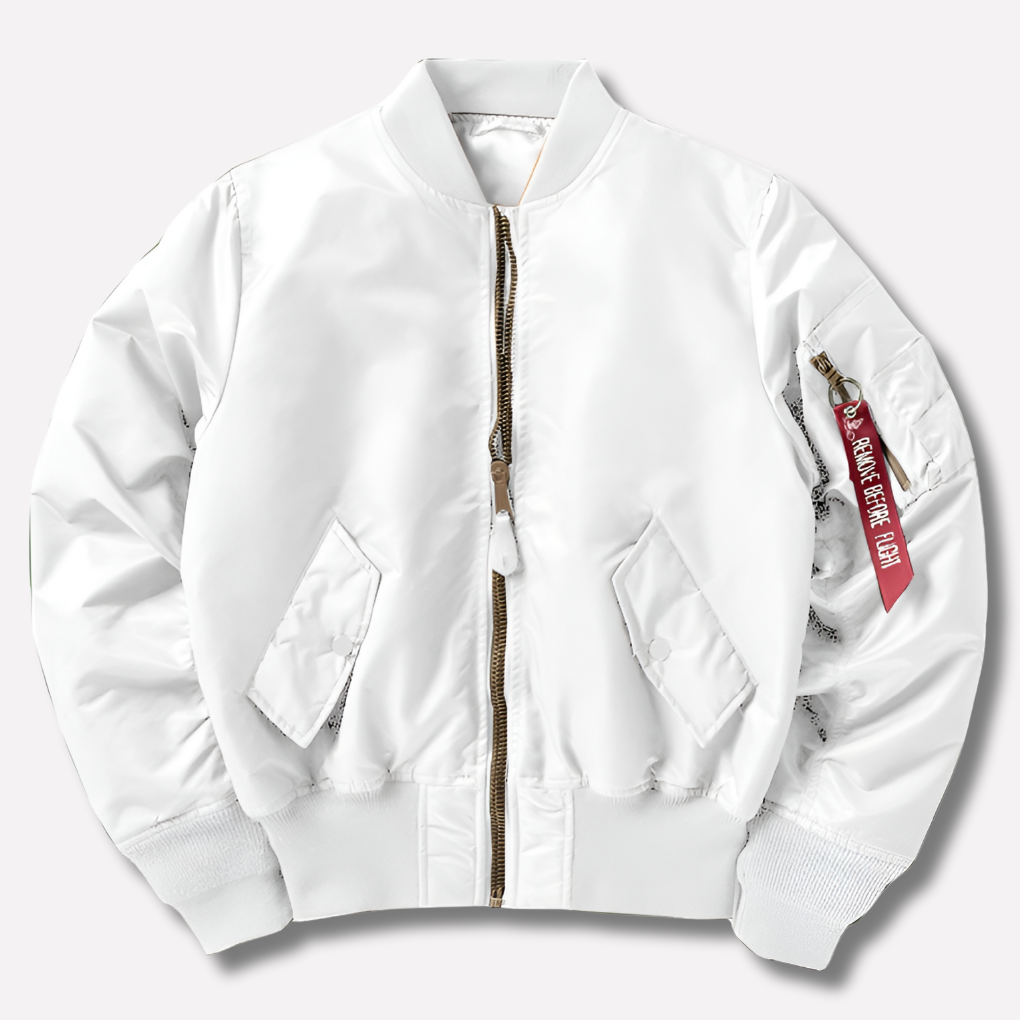 Seitliche Ansicht der stilvollen, klassischen Unisex Bomberjacke Nicole, perfekt für Herren- & Damenmode.