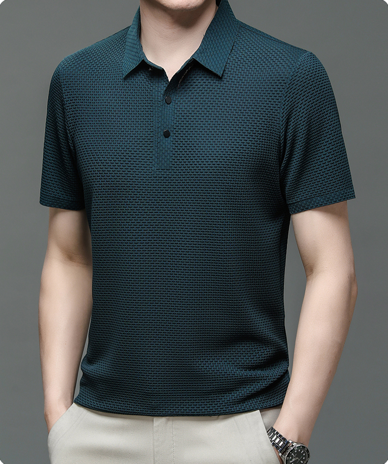 Vielseitiges Herren Basic Poloshirt, kurzarm, mit dezenter Struktur für Alltag.