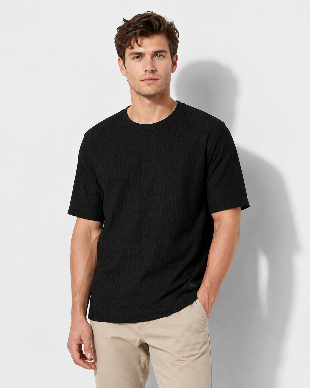 Herren Komfortstruktur T-Shirt, kurzarm, Rundhals, lässig. Bequemes Basic für Freizeit und entspannten Stil.