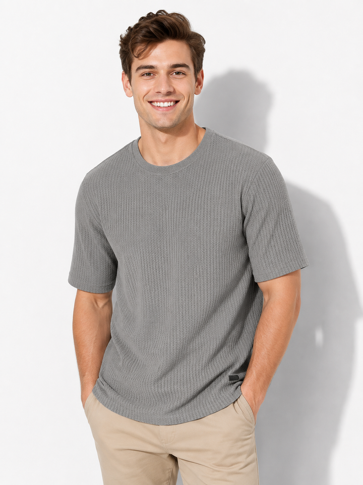 Komfortables Herren T-Shirt, kurzarm, Rundhals, auch in großen Größen. Lässig, modern, perfekt für Freizeit.